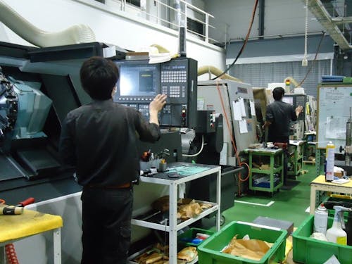 金型部品、機械部品を製造「旭精機株式会社」