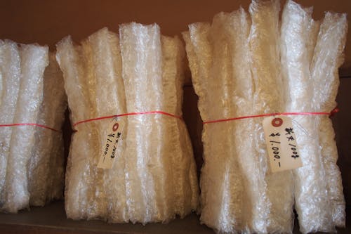 厳しい冷え込みと高い晴天率のこの地域だから作れる棒寒天