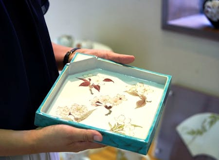 能美市に移住された九谷焼作家 柴田さんの作品