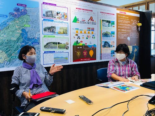 リハーサル後のミーティング