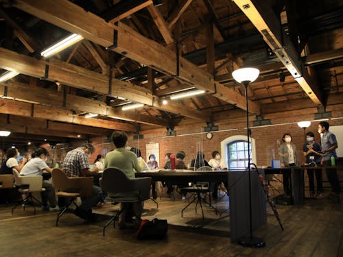 管理人が講師となりZOOM研修を行いました