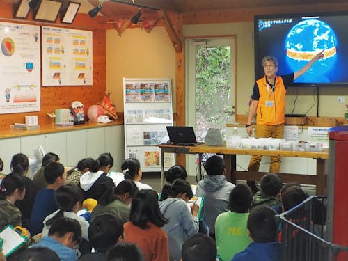 学校の「ふるさと学習」の授業では先生を務めます!