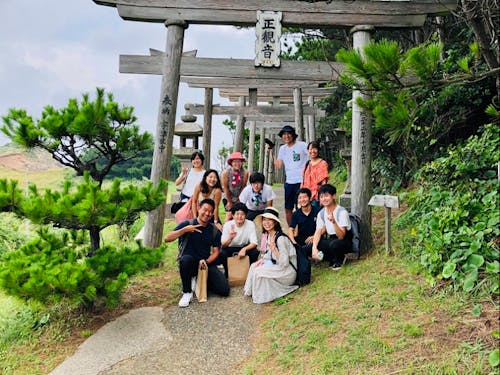 宇津観音。日本に3つしかない正観音の1つ。見島には文化財も数多くあります。