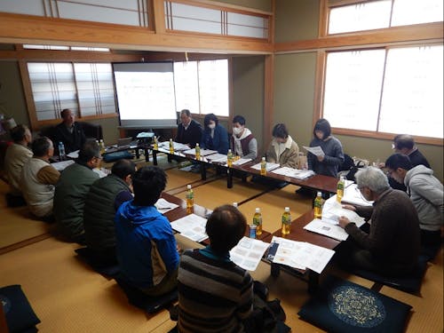 大学生との意見交換会の様子