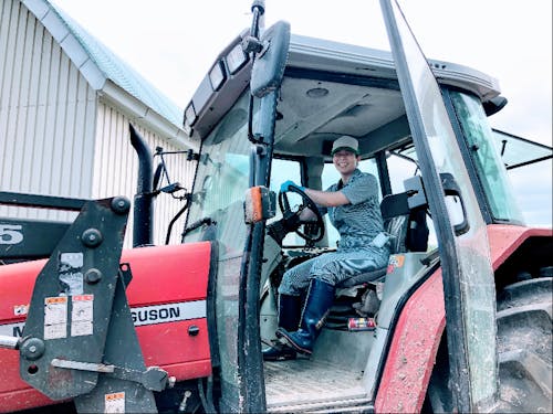 トラクターにも乗車可能です!