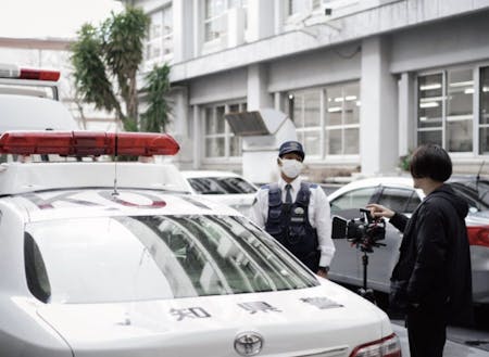 デザイナーから警察官へ なぜ 転職 オンラインセミナー開催 移住スカウトサービス Smout スマウト デザイナーから警察官へ なぜ 転職 オンラインセミナー開催 移住スカウトサービス Smout スマウト