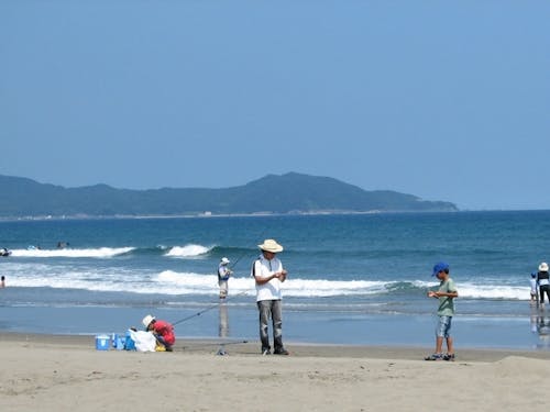海も近く釣りやサーフィンができる絶好の自然環境