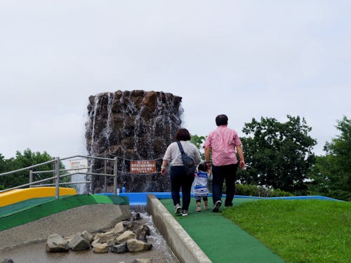町内には、手入れの行き届いた公園が点在しています