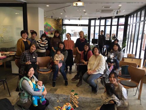 ママが輝く場づくりワークショップの様子