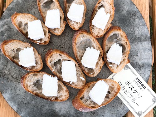 地元産の素材で作られた美味しい料理