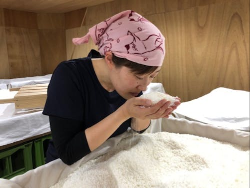 4年前にUターンし女性杜氏として酒蔵を継いだ、5代目の蒲久美子さん