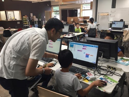 子どもに向けたICT体験イベントも行っています