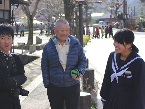 まち全体が学びの場　地域の人が先生