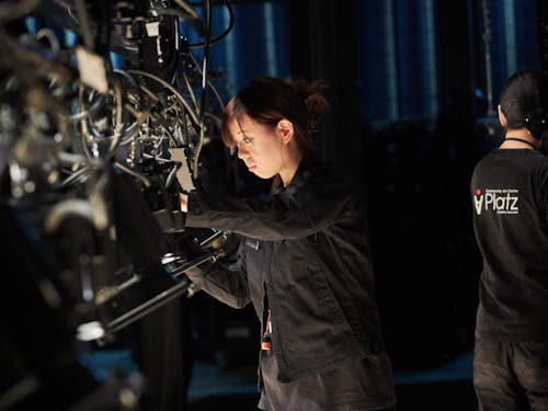 ②照明・音響等の技術者として舞台制作をしませんか?