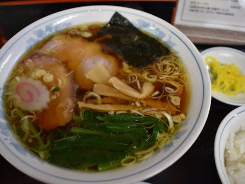 白河市には100店舗以上、白河ラーメン!