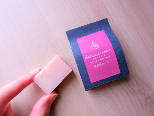 奥出雲ローズ石鹸