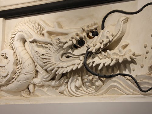 竹内源造による鏝絵