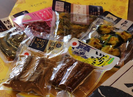 商品パッケージを含めて“田舎くさい”デザイン部門をつくりたい!