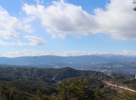 長谷川さんの住む飯田市上久堅（かみひさかた）地区からの眺め