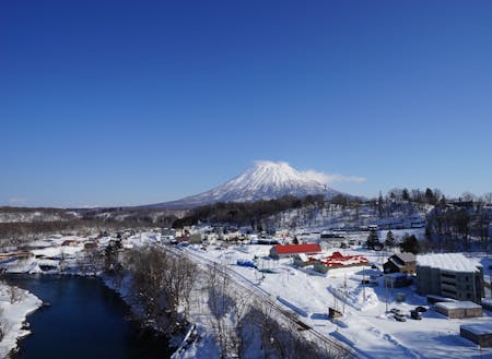 ニセコ駅前の風景（冬）