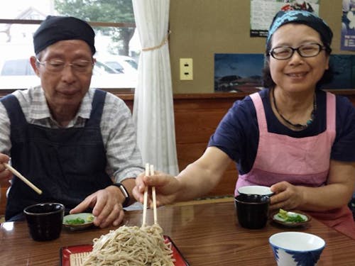 最後は皆で蕎麦打ち&試食