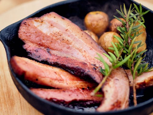 特産品を材料にしたアウトドアメニューの開発も