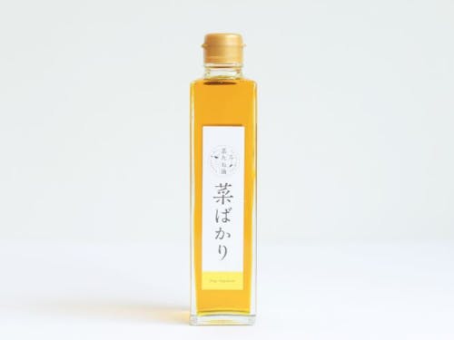 私たちの商品”菜ばかり”は、地域の菜種100％の地油。