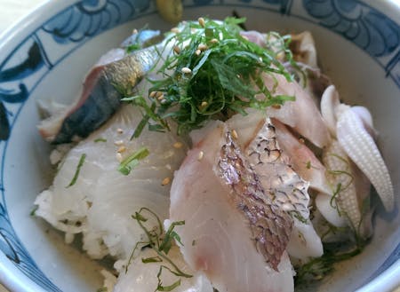 特製海鮮丼（うまい！！）