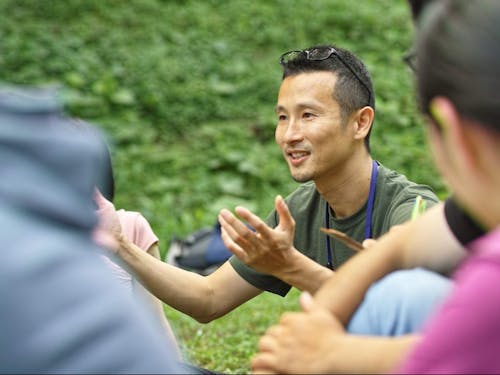 町と森を行き来して、事業構想(project design)、対話(dialogue)、しあわせ(well being)の研究と実践をしている、中村 一浩さん。森の中での自己との対話を担当くださいます。今年で3回目。