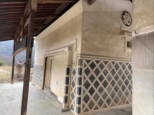 蔵の中のリフォームします!