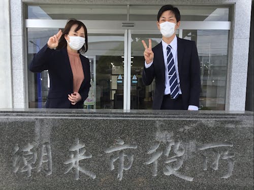 担当職員の2人です!とても面倒見がよくて、何でも相談できますよ