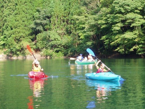 蘇陽峡で行うカヌー体験
