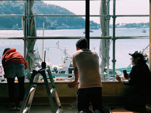 ワークショップで建物をリノベーション