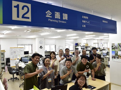 一緒に働く企画課メンバー