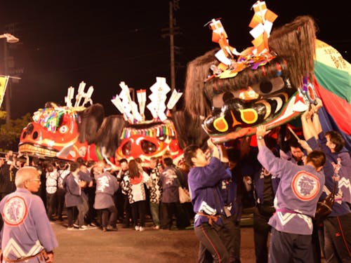 秋には地元獅子連が一同に集まるお祭りが開かれます
