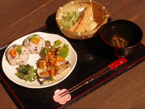 縁側でランチタイム