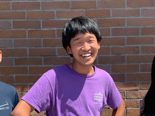 【1部登壇者】 第5期シモカワベアーズ:安部晋平 大学在学中にニューシネマパラダイスで働くことを夢見て、ニュージーランドの映画館で働く。2021年5月に5人目のシモカワベアーズとして着任し、映画館の完成を目指して活動を開始したところ。まずは、宝探しのようにその時その場所に会う映画を選んで上映していきます。トレジャーハンターと呼んでください。